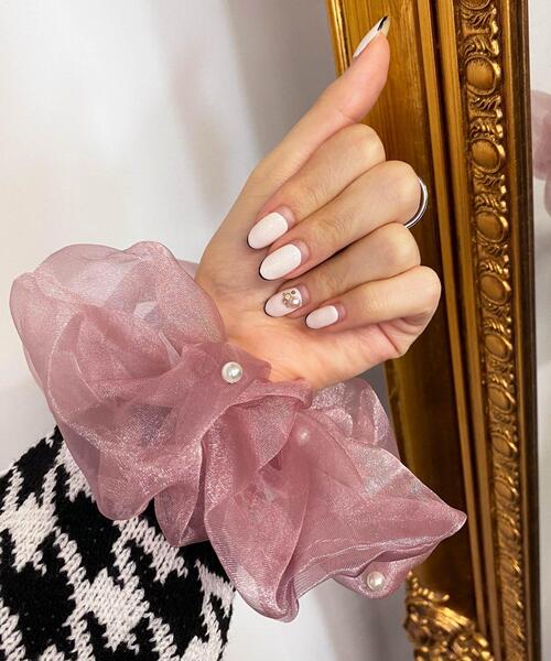 INGNI（イング）の「オーガンジーシュシュ（シュシュ・レディース・ブラック/グレー/ピンク/アイボリー・ONE SIZE）」の4枚目の写真