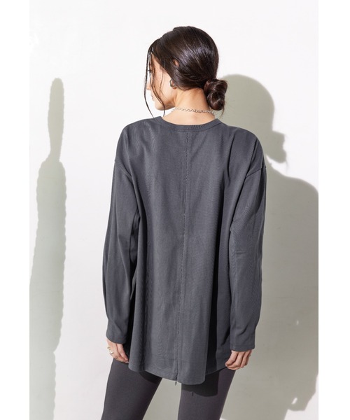 ALEXIA STAM（アリシアスタン）の「Back Zip Long Sleeve Tee/バックジップロングスリーブティー（Tシャツ/カットソー・レディース・チャコールグレー/モカ/グレイッシュベージュ・FREE）」の15枚目の写真