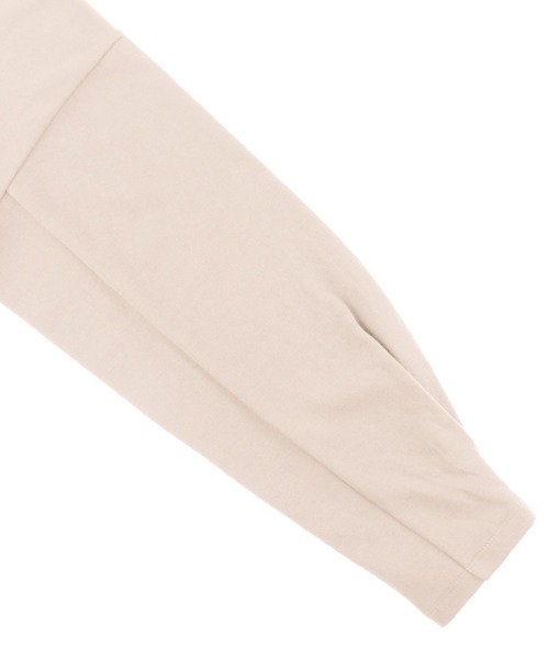 ALEXIA STAM（アリシアスタン）の「Back Zip Long Sleeve Tee/バックジップロングスリーブティー（Tシャツ/カットソー・レディース・チャコールグレー/モカ/グレイッシュベージュ・FREE）」の6枚目の写真