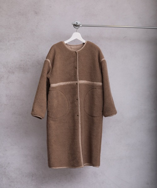 ap retro（アプレトロ）の「ロングボアリバーシブルコート（ノーカラーコート・レディース・ベージュ/アイボリー/モカ・FREE）」の6枚目の写真