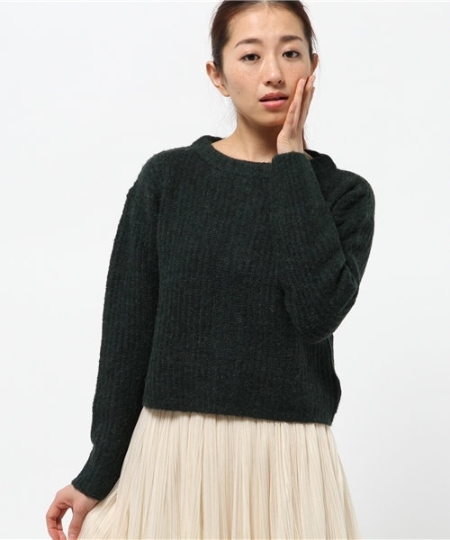 OUTLET（アウトレット）の「【WHO'S WHO gallery】後ロZIPハイネックプルオーバー（ニット/セーター・レディース・チャコールグレー/グリーン/オフホワイト・FREE）」の3枚目の写真