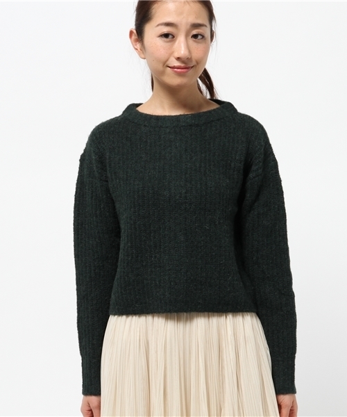 OUTLET（アウトレット）の「【WHO'S WHO gallery】後ロZIPハイネックプルオーバー（ニット/セーター・レディース・チャコールグレー/グリーン/オフホワイト・FREE）」の4枚目の写真