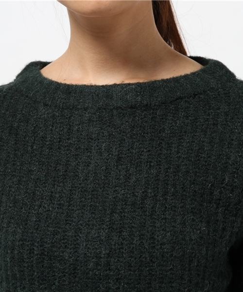 OUTLET（アウトレット）の「【WHO'S WHO gallery】後ロZIPハイネックプルオーバー（ニット/セーター・レディース・チャコールグレー/グリーン/オフホワイト・FREE）」の7枚目の写真