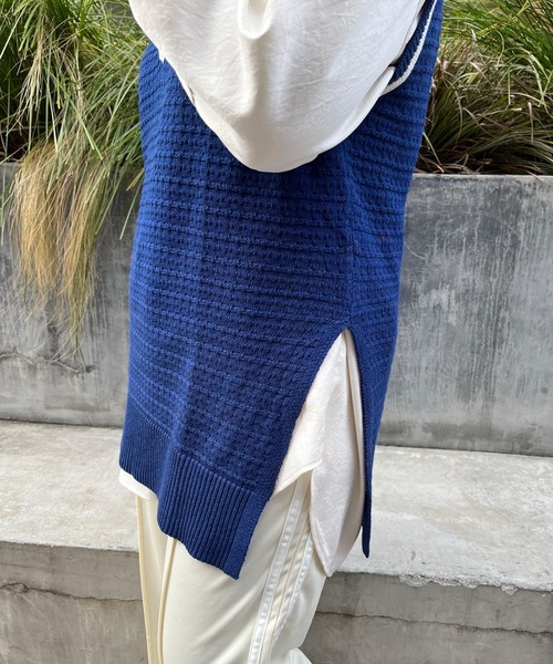 JUGLANS(ユグランス)の「☆ 旬な着こなしに。Vネックチルデンベスト S5516(ベスト・レディース・ホワイト/ネイビー/ブルー・FREE)」の22枚目の写真