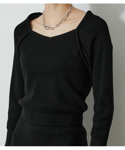 AZUL by moussy（アズールバイマウジー）の「IRREGULAR NECK RIB KNIT OP/イレギュラーネックリブニットワンピース（ワンピース・レディース・ライトブルー/ブラック/オフホワイト・SMALL/MEDIUM）」の9枚目の写真