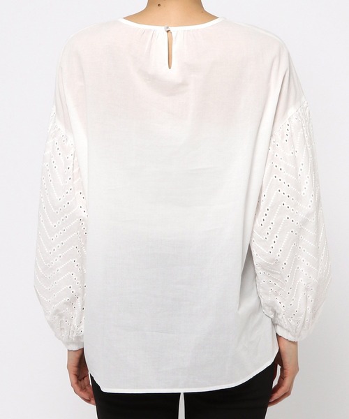 LEPSIM（レプシィム）の「ソデレースブラウス　262589（シャツ/ブラウス・レディース・ブラック/オフホワイト・FREE）」の7枚目の写真