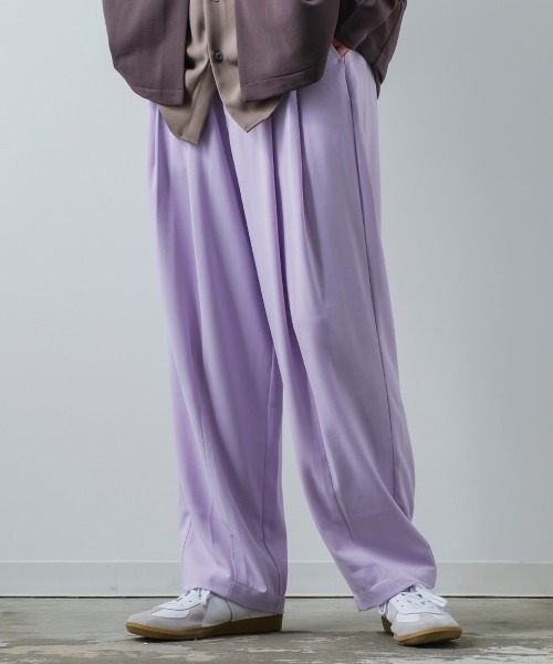 improves（インプローブス）の「ナチュラルストレッチ バルーンシルエット タックパンツ セットアップ対応（スラックス・メンズ・ベージュ/ピンク/グリーン/ラベンダー・MEDIUM/LARGE）」の3枚目の写真