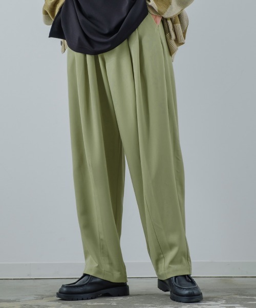 improves（インプローブス）の「ナチュラルストレッチ バルーンシルエット タックパンツ セットアップ対応（スラックス・メンズ・ベージュ/ピンク/グリーン/ラベンダー・MEDIUM/LARGE）」の2枚目の写真