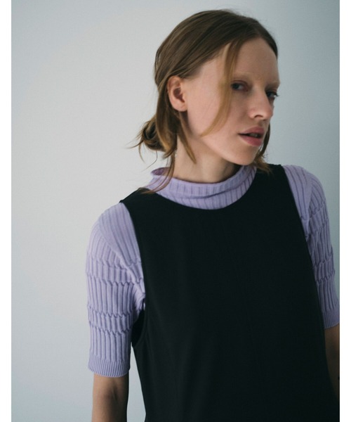 UNFIL(アンフィル)の「unfil | ファインウールトロピカル スリーブレスドレス WOMEN(ワンピース・レディース・ライトブラウン/チャコール・0)」の5枚目の写真