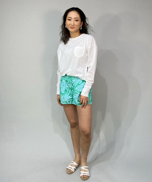 BILLABONG（ビラボン）の「BILLABONG/ビラボン  水陸両用ビッグシルエット無地ロンT/バックプリントロングスリーブTEE/長袖ラッシュガード BC013-856（ラッシュガード・レディース・ホワイト/ブラック/オレンジ・M/L）」の10枚目の写真