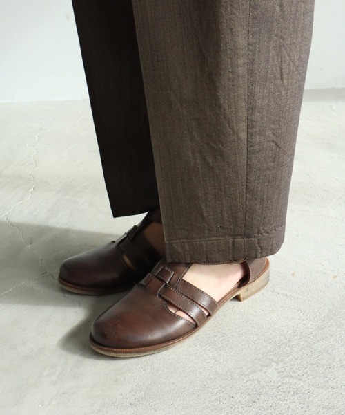 yuni（ユニ ）の「Summer Wool /VIis buck gum パンツ（スラックス