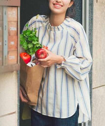 リブ　イン　コンフォート　シャーリングネックですぽんとかぶれる　ふんわりコットンブラウス