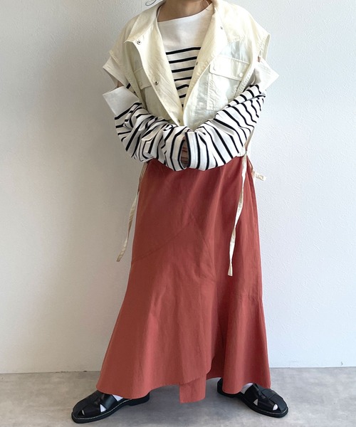 w closet(ダブルクローゼット)の「マーメイドスカート(スカート・レディース・オレンジ/ライトベージュ/ブラウン/ダークベージュ・FREE)」の13枚目の写真