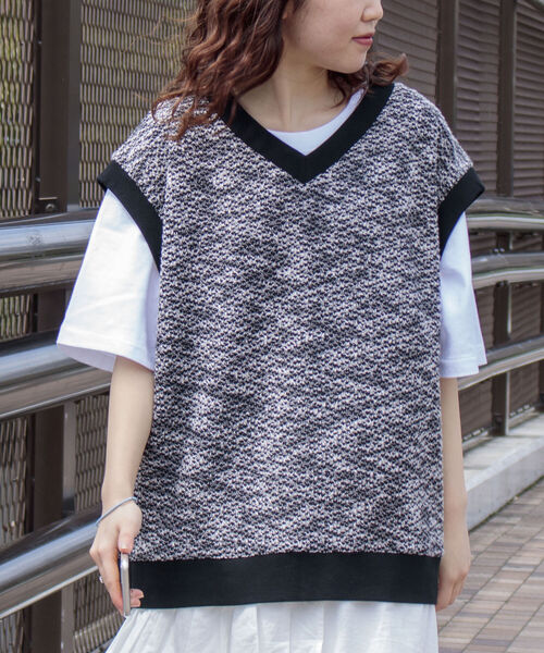 GLOSTER（グロスター）の「【GLOSTER/グロスター】バーズアイVネックニットベスト（ベスト・メンズ・ブラック系その他/ブルー系その他/グリーン系その他・MEDIUM/LARGE）」の12枚目の写真