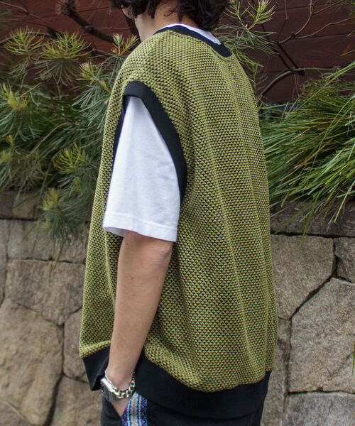 GLOSTER（グロスター）の「【GLOSTER/グロスター】バーズアイVネックニットベスト（ベスト・メンズ・ブラック系その他/ブルー系その他/グリーン系その他・MEDIUM/LARGE）」の22枚目の写真