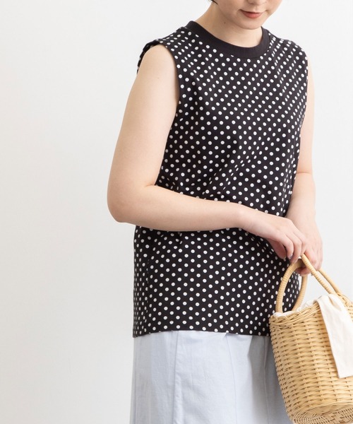 POU DOU DOU（プードゥドゥ）の「クラシックパターンノースリーブトップス（Tシャツ/カットソー・レディース・ブラック/オフホワイト/スミクロ・3）」の3枚目の写真