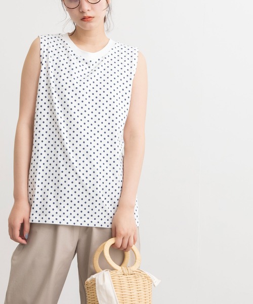 POU DOU DOU（プードゥドゥ）の「クラシックパターンノースリーブトップス（Tシャツ/カットソー・レディース・ブラック/オフホワイト/スミクロ・3）」の14枚目の写真