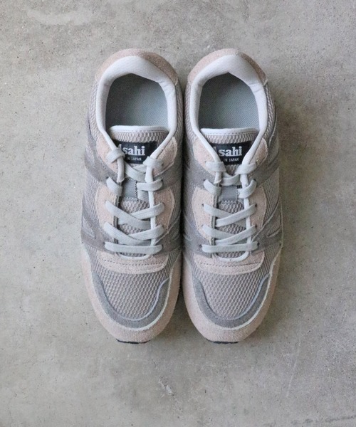 ASAHI（アサヒ）の「【終了】Asahi スニーカー(ASAHI 037)（スニーカー・メンズ・ベージュ/グレー・26.5cm/29.0cm/28.0cm/26.0cm/25.0cm/24.5cm/25.5cm/24.0cm/22.5cm/23.5cm/23.0cm/27.0cm）」の3枚目の写真