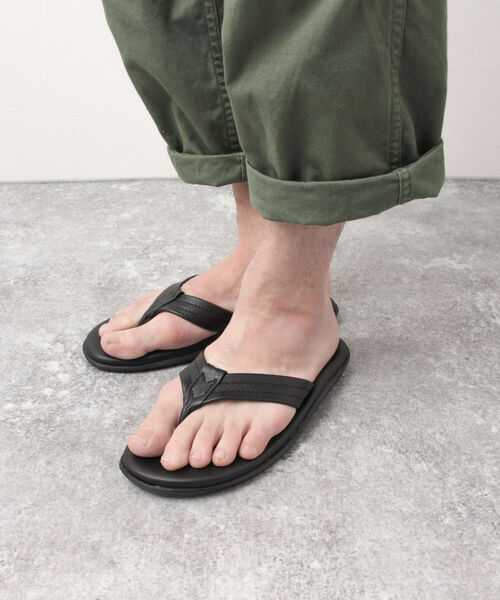 ISLAND SLIPPER(アイランドスリッパ)の「【ISLAND SLIPPER/アイランドスリッパ】PB202 SMOOTH TONG レザーサンダル(サンダル・メンズ・ブラック・8/9/10)」の6枚目の写真