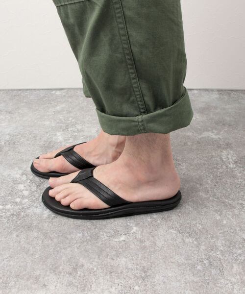ISLAND SLIPPER(アイランドスリッパ)の「【ISLAND SLIPPER/アイランドスリッパ】PB202 SMOOTH TONG レザーサンダル(サンダル・メンズ・ブラック・8/9/10)」の5枚目の写真