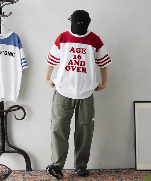 JOURNAL STANDARD relume（ジャーナルスタンダード　レリューム）の「FOOTBALL プリントTシャツ（Tシャツ/カットソー・メンズ・ブラック系その他2/ブラック系その他/ボルドー/グリーン/ブルー/レッド/ネイビー/ブラック・LARGE/MEDIUM）」の7枚目の写真