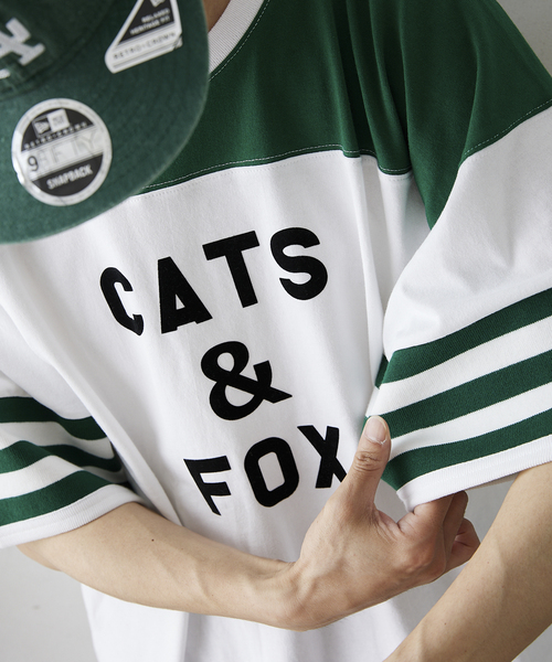 JOURNAL STANDARD relume（ジャーナルスタンダード　レリューム）の「FOOTBALL プリントTシャツ（Tシャツ/カットソー・メンズ・ブラック系その他2/ブラック系その他/ボルドー/グリーン/ブルー/レッド/ネイビー/ブラック・LARGE/MEDIUM）」の15枚目の写真