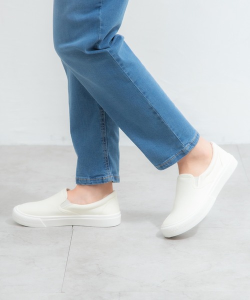 Honeys(ハニーズ)の「スリッポン(スリッポン・レディース・チャコール/ブラック/ホワイト・L/LL/S/M)」の6枚目の写真