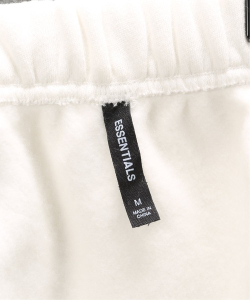 FOG ESSENTIALS（エフオージーエッセンシャルズ）の「【FOG ESSENTIALS / フィアー オブ ゴッド エッセンシャルズ】SWEAT SHORTS（スウェットパンツ・メンズ・ホワイト/ブラック/ベージュ/ホワイト系その他・MEDIUM）」の21枚目の写真