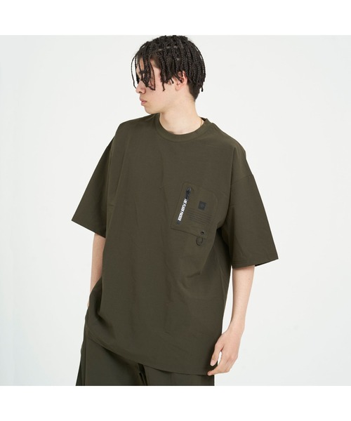 FLASH PACKER(フラッシュパッカー)の「FLASH PACKER フラッシュパッカー / セットアップ ストレッチナイロン 半袖Tシャツ / SS-01XNT-PKT2(Tシャツ/カットソー・メンズ・ホワイト/ブラック/オリーブ/グリーン/グレイッシュベージュ・MEDIUM/LARGE/X-LARGE/SMALL)」の14枚目の写真