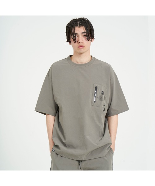 FLASH PACKER(フラッシュパッカー)の「FLASH PACKER フラッシュパッカー / セットアップ ストレッチナイロン 半袖Tシャツ / SS-01XNT-PKT2(Tシャツ/カットソー・メンズ・ホワイト/ブラック/オリーブ/グリーン/グレイッシュベージュ・MEDIUM/LARGE/X-LARGE/SMALL)」の18枚目の写真