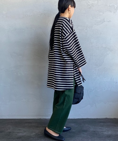 ORCIVAL（オーシバル）の「[ORCIVAL/オーシバル] ビッグシルエット ボートネックボーダーカットソー（Tシャツ/カットソー・レディース・ホワイト/ブラック・1）」の3枚目の写真