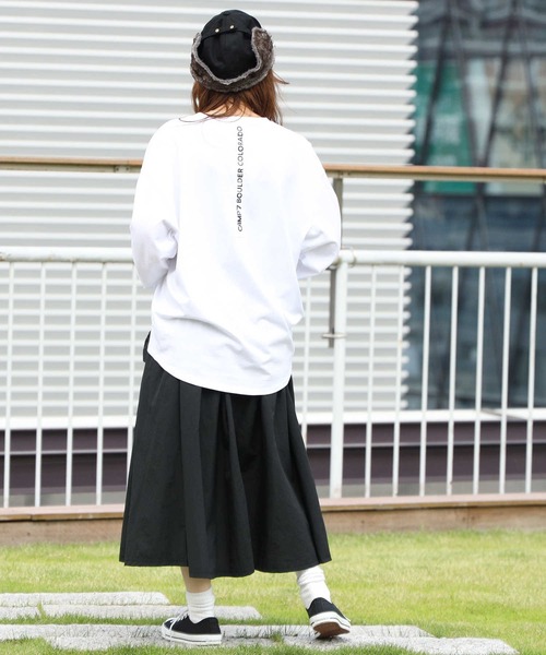 CAMP7（キャンプセブン）の「【CAMP7】テープロゴロンＴ（Tシャツ/カットソー・レディース・ホワイト/ブラック/グリーン・M/L）」の4枚目の写真