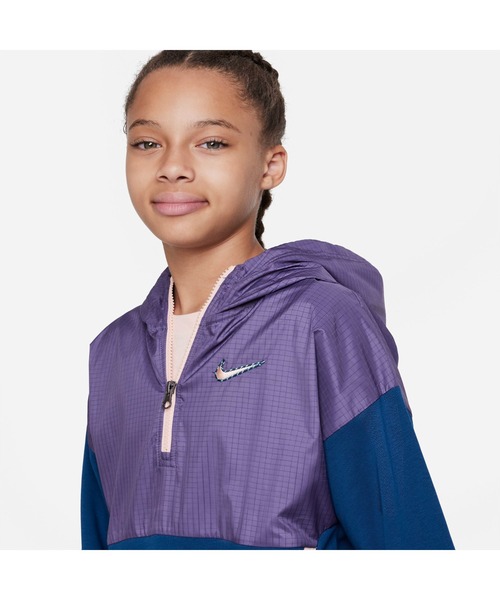 NIKE(ナイキ)の「ナイキ NIKE ナイキ YTH ODP フリース L/S トップ(パーカー・キッズ・スモークピンク/ラベンダー/ブラック・140cm/130cm/160cm/150cm)」の6枚目の写真