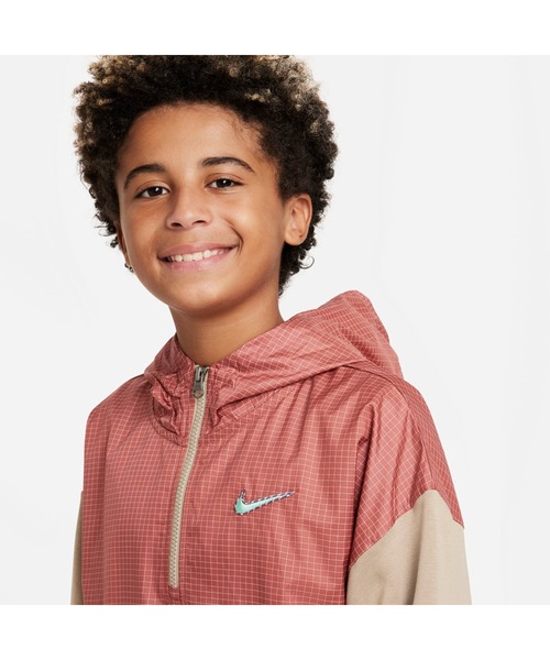 NIKE(ナイキ)の「ナイキ NIKE ナイキ YTH ODP フリース L/S トップ(パーカー・キッズ・スモークピンク/ラベンダー/ブラック・140cm/130cm/160cm/150cm)」の7枚目の写真