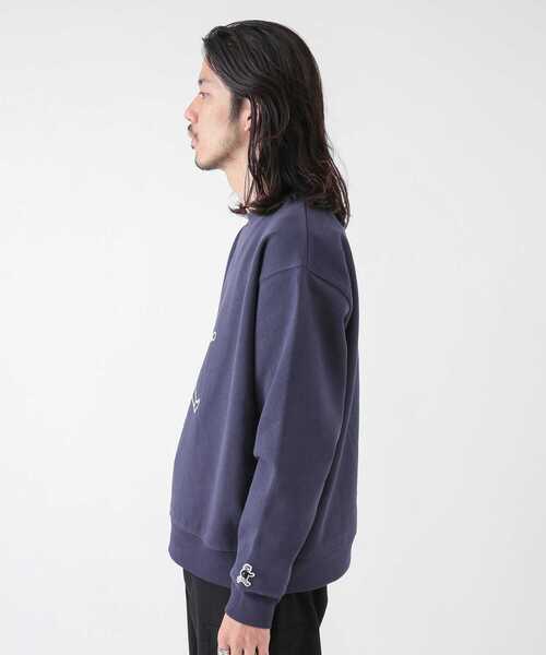 BUTWIN（バトウィン）の「『別注』BUTWIN×Sonny Label　ロゴプリントPULLOVER（スウェット・メンズ・グレー/ネイビー/グリーン・LARGE/MEDIUM）」の4枚目の写真
