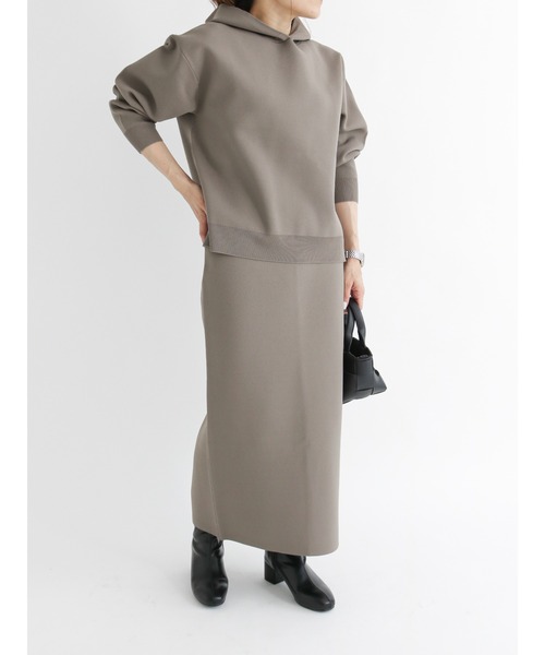 Samansa Mos2 blue(サマンサモスモスブルー)の「ニットパーカー【セットアップ可】(パーカー・レディース・モカ/チャコール/キナリ・フリ-)」の4枚目の写真