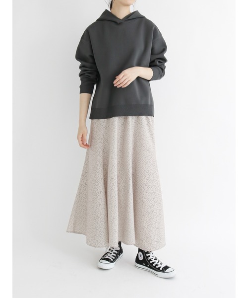 Samansa Mos2 blue(サマンサモスモスブルー)の「ニットパーカー【セットアップ可】(パーカー・レディース・モカ/チャコール/キナリ・フリ-)」の19枚目の写真