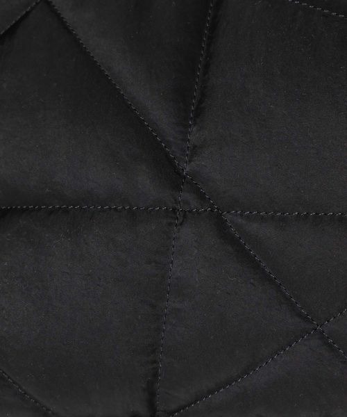 JEANASIS（ジーナシス）の「キルティングBIGボディバッグ/181240（ボディバッグ/ウエストポーチ・レディース・ホワイト/ブラック・FREE）」の10枚目の写真