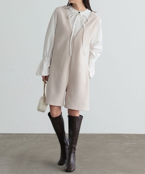 KOBE LETTUCE（コウベレタス）の「フェイクウールサロペット（サロペット/オーバーオール・レディース・ベージュ系/ブラック系/モカ/ブラック/グレイッシュベージュ/ブラウン系・2/1）」の6枚目の写真