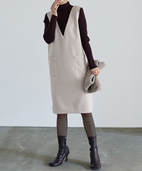 KOBE LETTUCE（コウベレタス）の「フェイクウールサロペット（サロペット/オーバーオール・レディース・ベージュ系/ブラック系/モカ/ブラック/グレイッシュベージュ/ブラウン系・2/1）」の10枚目の写真