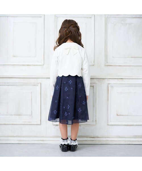 apres les cours（アプレレクール）の「フォーマルボレロ（スーツジャケット・キッズ・オフホワイト/ネイビー・110/120/100/130）」の9枚目の写真