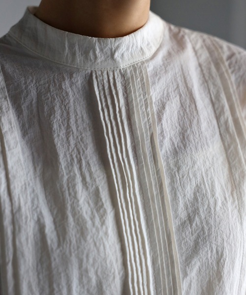 r.（アールドット）の「ワッシャータフタ ピンタックブラウス（シャツ/ブラウス・レディース・ホワイト/ブラック/ライトブルー・FREE）」の22枚目の写真