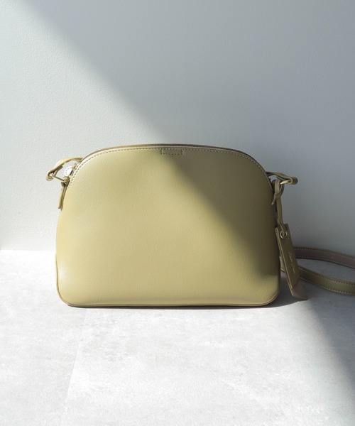Green　Parks（グリーンパークス）の「・別注 Legato Largo合成皮革ショルダー（トートバッグ・レディース・イエロー/ライトカーキ/ブラック/アイボリー・FREE）」の3枚目の写真