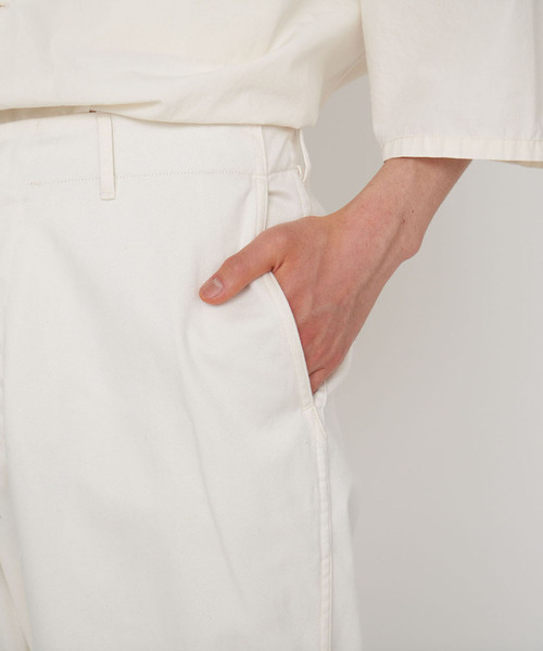 nanamica(ナナミカ)の「【nanamica / ナナミカ】Wide Chino Pants(スラックス・メンズ・アイボリー/ベージュ・32/34)」の4枚目の写真