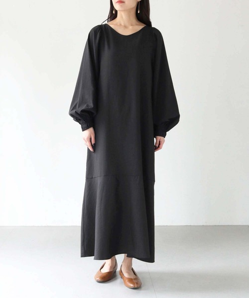 HER CLOSET（ハークローゼット）の「【shemoshelly】WEB限定ボリュームスリーブマーメイドワンピース（ワンピース・レディース・ブラック/ライトカーキ/アイボリー/スモークピンク・M）」の16枚目の写真