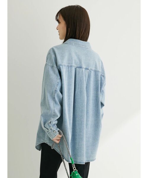 ELENCARE DUE(エレンカーレデュエ)の「・ELENCARE DUE デニムシャツチュニック(チュニック・レディース・ブラック/インディゴブルー・FREE)」の13枚目の写真