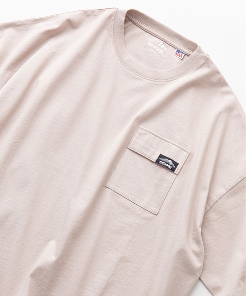 OUTDOOR PRODUCTS(アウトドアプロダクツ)の「USAコットン フラップポケット ビッグシルエット ワンポイントブランドロゴ Tシャツ(Tシャツ/カットソー・レディース・カーキ/チャコールグレー/ホワイト/ベージュ・FREE)」の3枚目の写真