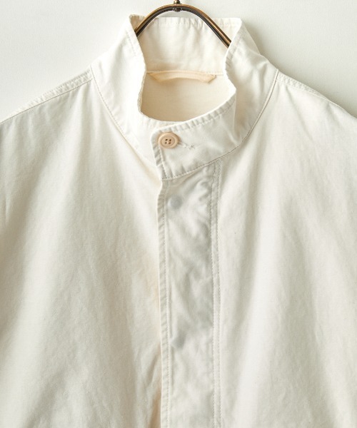 JEANS FACTORY Clothes（ジーンズファクトリークローズ）の「[Jeans Factory Clothes/ジーンズファクトリークローズ] ショート丈ワイドM-65 ミリタリージャケット（ミリタリージャケット・レディース・ホワイト/オリーブ・M/L）」の8枚目の写真