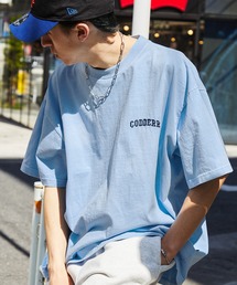 【CODDERR】アーチロゴ刺繍 ビッグシルエット ヴィンテージライクピグメントTシャツ