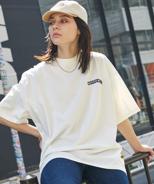 MONO-MART(モノマート)の「【CODDERR】アーチロゴ刺繍 ビッグシルエット ヴィンテージライクピグメントTシャツ(Tシャツ/カットソー・メンズ・グリーン/ピンク/ホワイト/ブラック/サックスブルー/アッシュグレー・M/L/XL)」の17枚目の写真